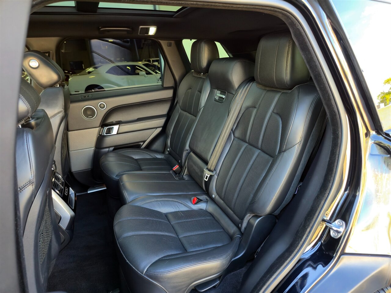 2017 Land Rover Range Rover Sport HSE - Photo 28 - Mesa, AZ 85215