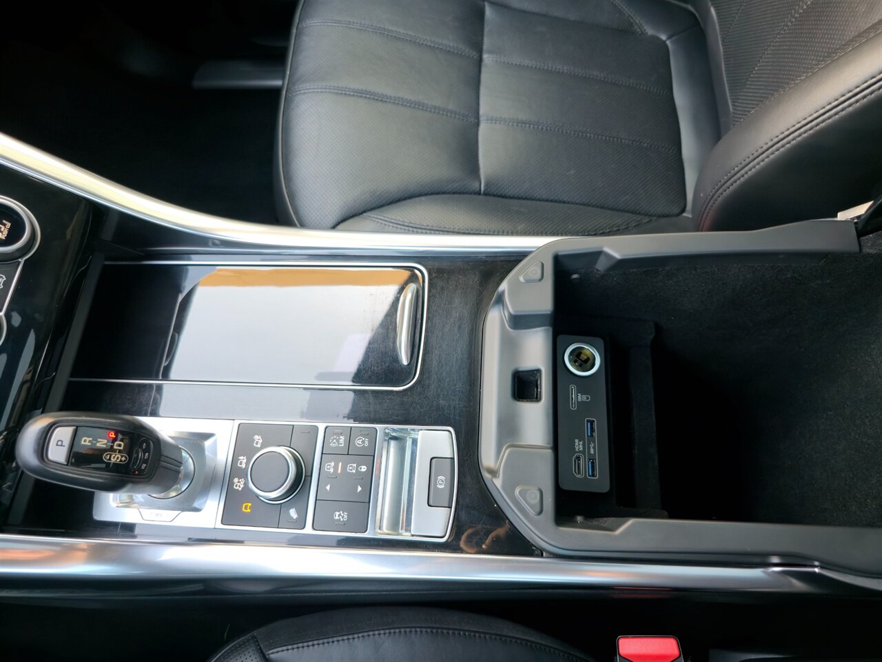 2017 Land Rover Range Rover Sport HSE - Photo 21 - Mesa, AZ 85215