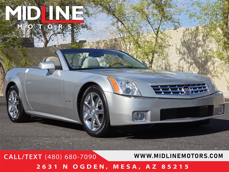 2005 Cadillac XLR  