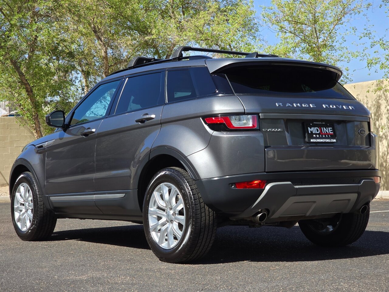 2017 Land Rover Range Rover Evoque SE Premium - Photo 8 - Mesa, AZ 85215