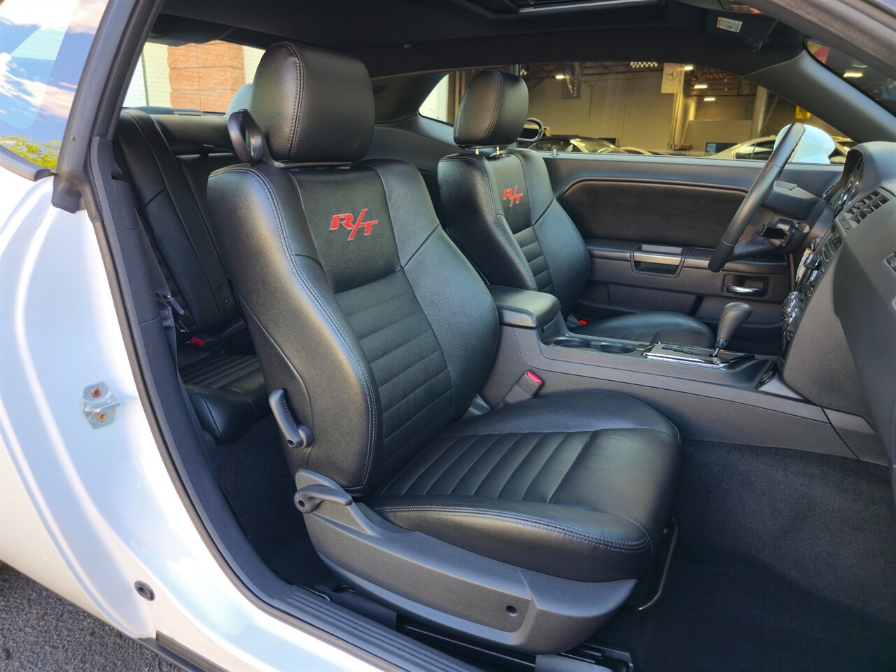 2010 Dodge Challenger R/T - Photo 22 - Mesa, AZ 85215