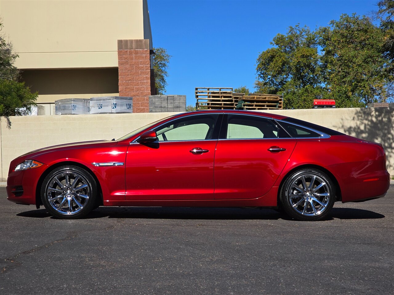 2012 Jaguar XJ 5.0L V8 - Photo 7 - Mesa, AZ 85215