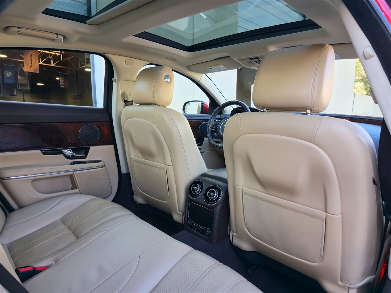 2012 Jaguar XJ 5.0L V8 - Photo 26 - Mesa, AZ 85215