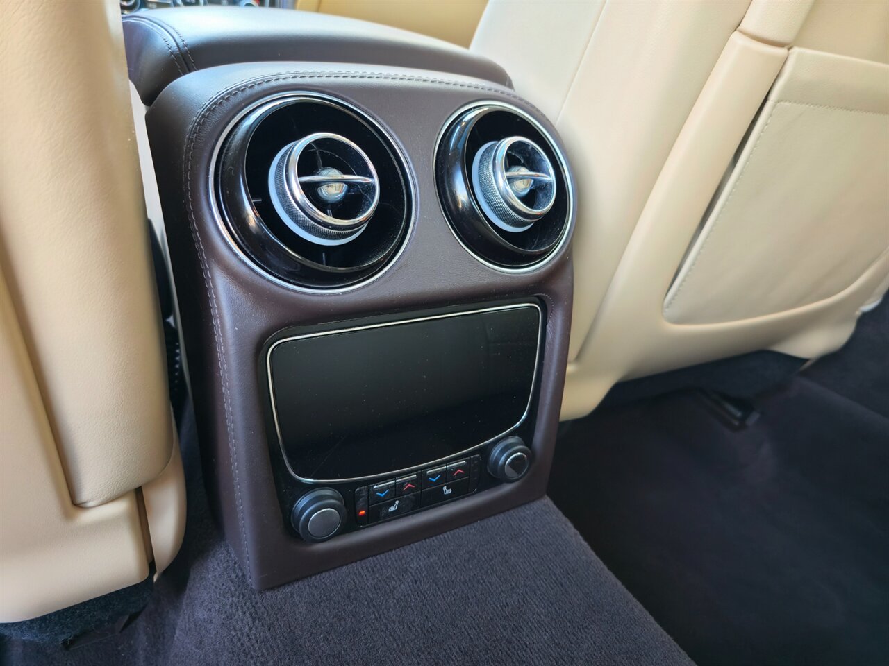 2012 Jaguar XJ 5.0L V8 - Photo 27 - Mesa, AZ 85215