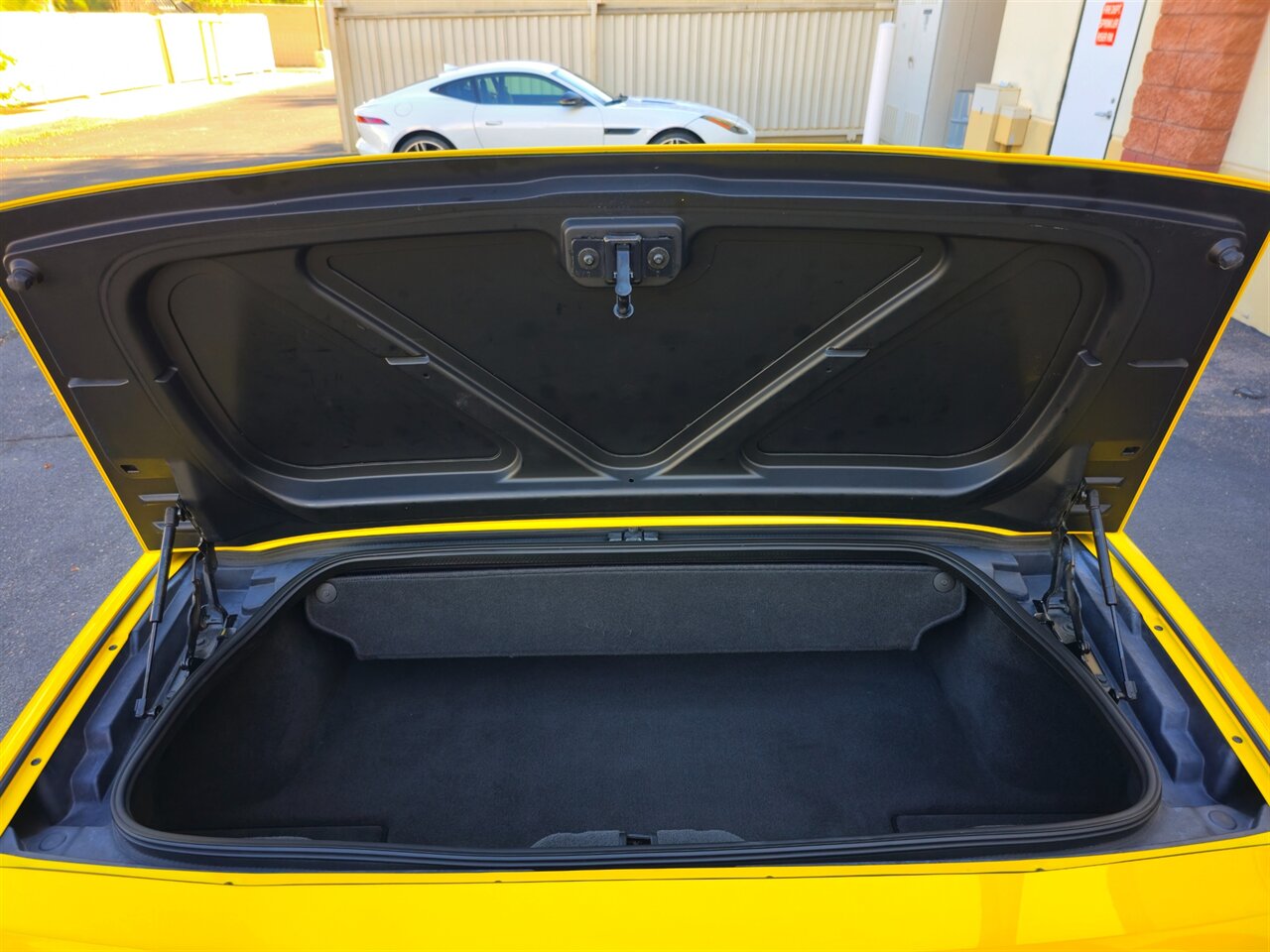 2010 Chevrolet Corvette 4LT Convertible - Photo 33 - Mesa, AZ 85215