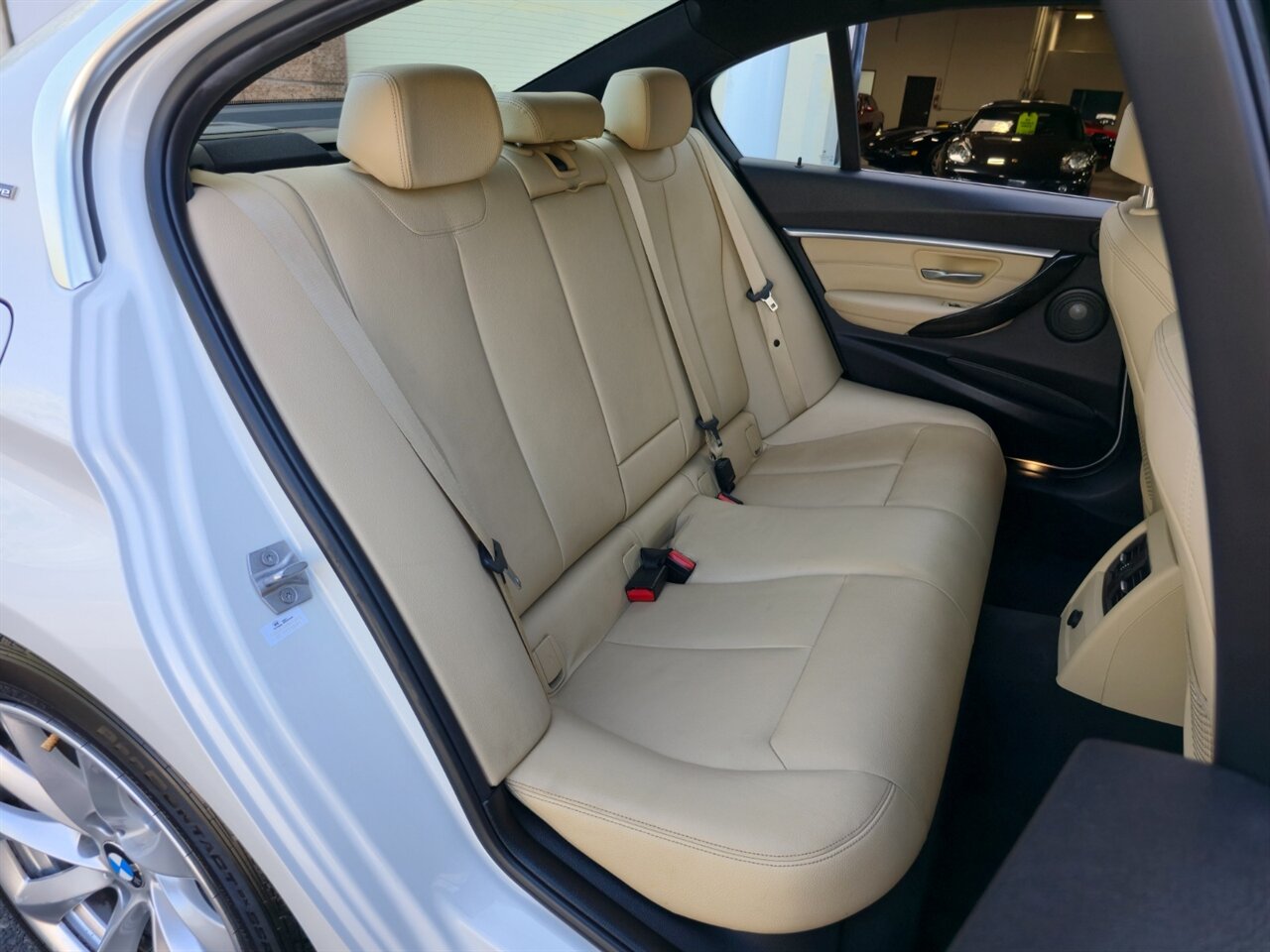 2017 BMW 330e iPerformance - Photo 34 - Mesa, AZ 85215