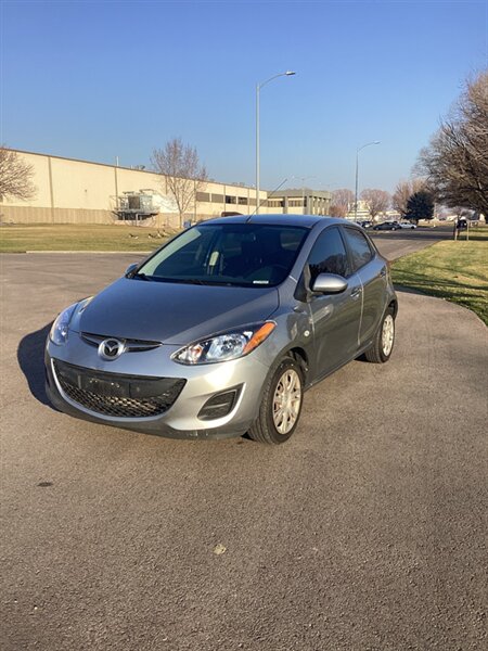 2012 Mazda Mazda2  