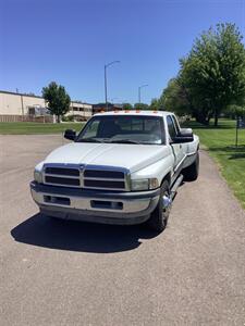 1999 Dodge Ram 3500 ST   - Photo 1 - Nampa, ID 83687