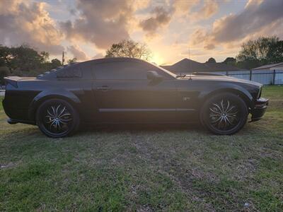 2007 Ford Mustang GT Deluxe   - Photo 2 - Houston, TX 77093