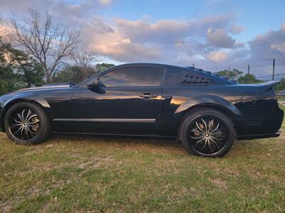 2007 Ford Mustang GT Deluxe   - Photo 6 - Houston, TX 77093