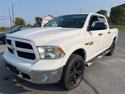 2016 RAM 1500 SLT  