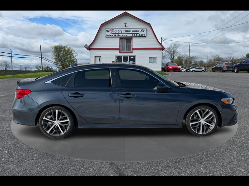 2022 Honda Civic Touring  