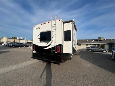 2013 Fleetwood Terra 33C   - Photo 3 - Madera, CA 93636