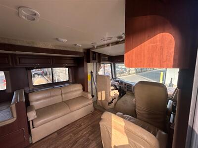 2013 Fleetwood Terra 33C   - Photo 7 - Madera, CA 93636