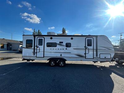 2023 Keystone Cougar 25RDSWE   - Photo 2 - Madera, CA 93636