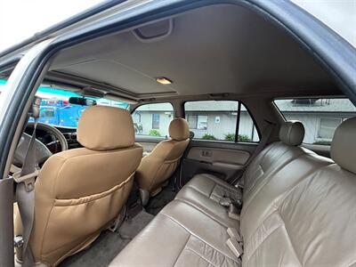 1999 Toyota 4Runner Limited   - Photo 16 - Madera, CA 93636