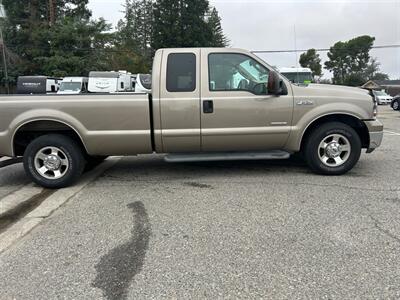 2005 Ford F-250 Super Duty Lariat   - Photo 6 - Madera, CA 93636