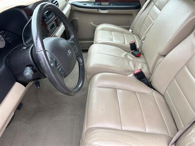 2005 Ford F-250 Super Duty Lariat   - Photo 15 - Madera, CA 93636