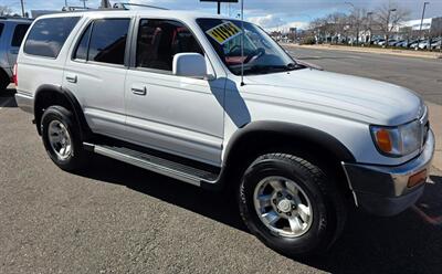 1998 Toyota 4Runner SR5   - Photo 3 - Lakewood, CO 80214
