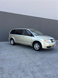 2010 Dodge Grand Caravan SE   - Photo 2 - Grand Junction, CO 81501