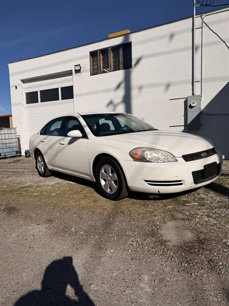 2008 Chevrolet Impala LT   - Photo 1 - Grand Junction, CO 81501