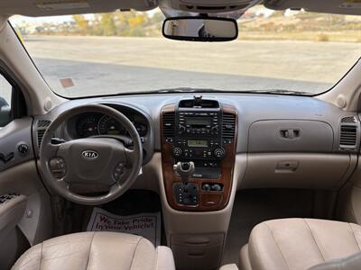 2006 Kia Sedona LX   - Photo 7 - Grand Junction, CO 81501