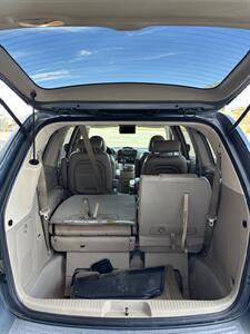 2006 Kia Sedona LX   - Photo 11 - Grand Junction, CO 81501