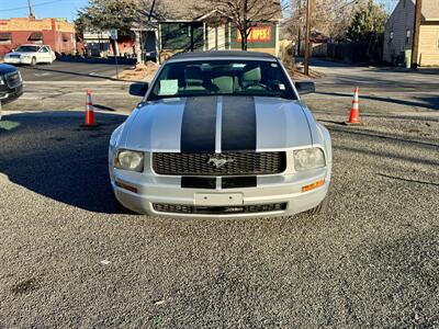 2005 Ford Mustang V6 Deluxe   - Photo 1 - Grand Junction, CO 81501