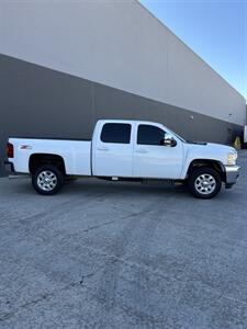 2013 Chevrolet Silverado 2500 LTZ   - Photo 2 - Grand Junction, CO 81501