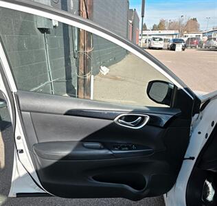 2016 Nissan Sentra SV - Photo 6 - Lakewood, CO 80214