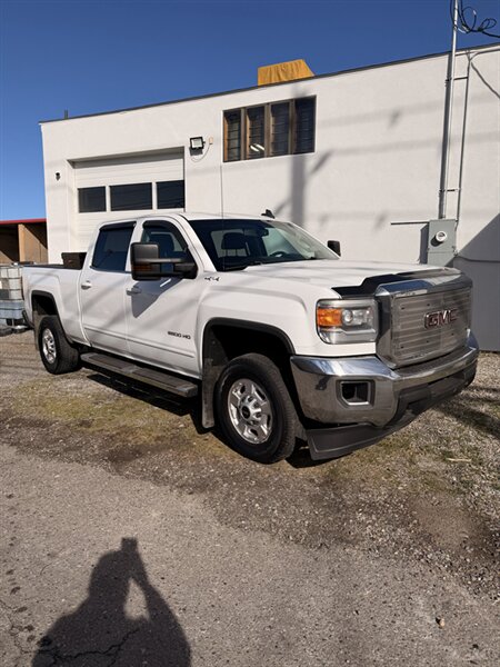 2015 GMC Sierra 2500 SLE   - Photo 1 - Grand Junction, CO 81501