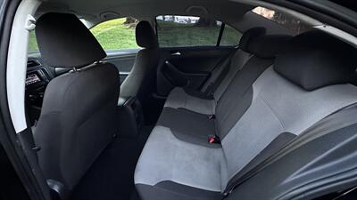 2017 Volkswagen Jetta 1.4T S   - Photo 6 - Sacramento, CA 95618
