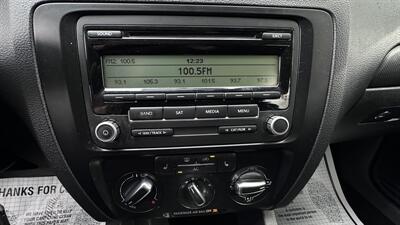 2011 Volkswagen Jetta SE PZEV - Photo 11 - Sacramento, CA 95618
