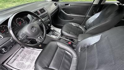 2011 Volkswagen Jetta SE PZEV - Photo 5 - Sacramento, CA 95618