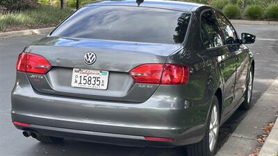 2011 Volkswagen Jetta SE PZEV - Photo 4 - Sacramento, CA 95618