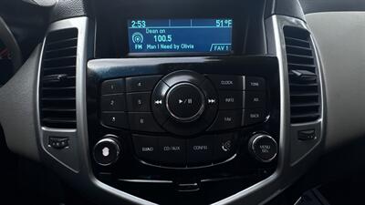 2014 Chevrolet Cruze LS Auto   - Photo 15 - Sacramento, CA 95618