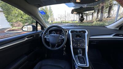 2015 Ford Fusion SE   - Photo 12 - Sacramento, CA 95618