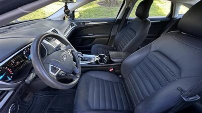 2015 Ford Fusion SE   - Photo 8 - Sacramento, CA 95618