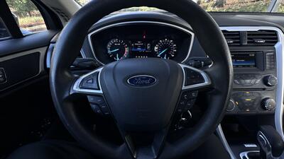 2015 Ford Fusion SE   - Photo 13 - Sacramento, CA 95618