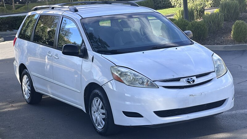 2006 Toyota Sienna LE 7 Passenger   - Photo 1 - Sacramento, CA 95618