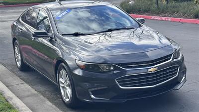 2017 Chevrolet Malibu LT - Photo 4 - Sacramento, CA 95618