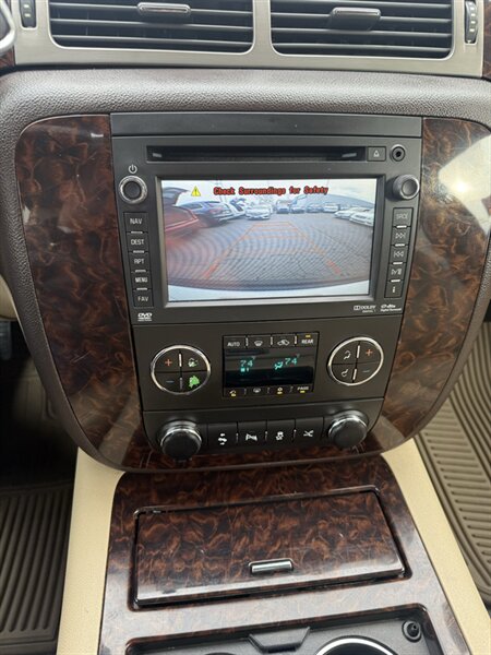 2014 GMC Yukon XL Denali - Photo 11 - Sacramento, CA 95841