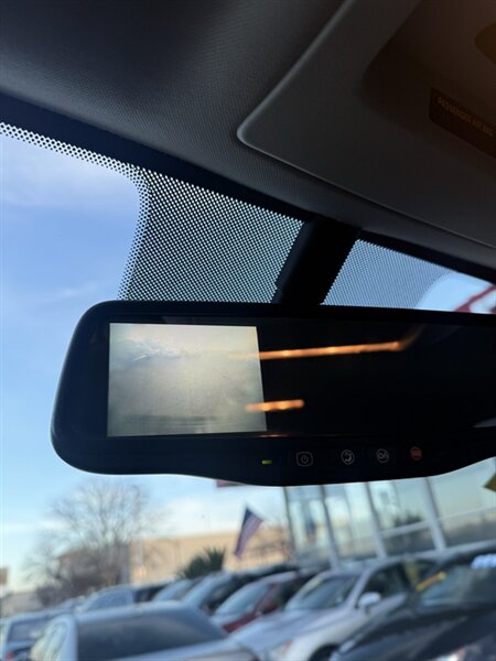 2014 GMC Yukon XL SLT - Photo 13 - Sacramento, CA 95841