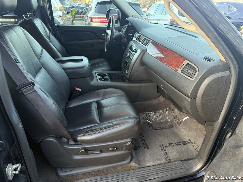 2014 GMC Yukon XL SLT - Photo 12 - Sacramento, CA 95841