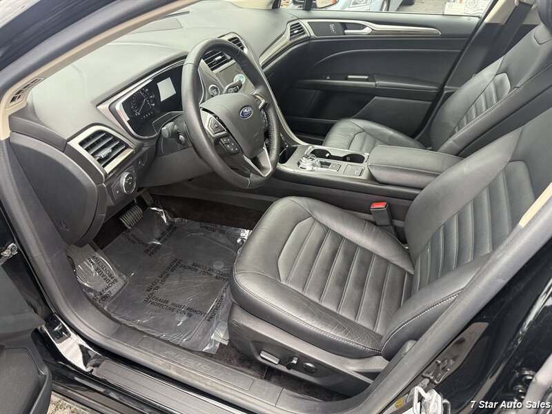 2017 Ford Fusion SE - Photo 9 - Sacramento, CA 95841