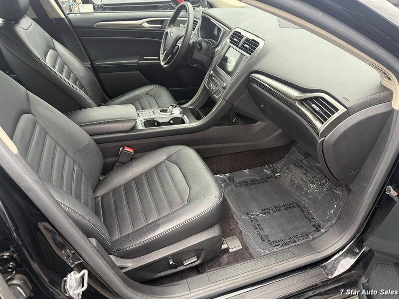 2017 Ford Fusion SE - Photo 14 - Sacramento, CA 95841