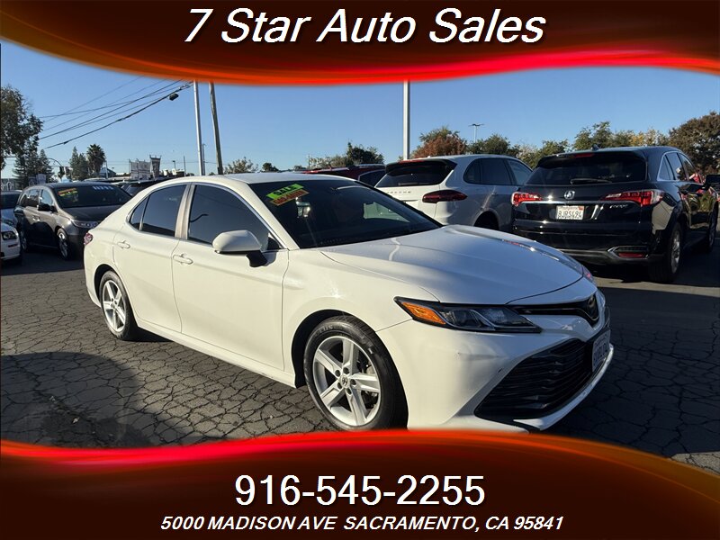 2018 Toyota Camry LE  