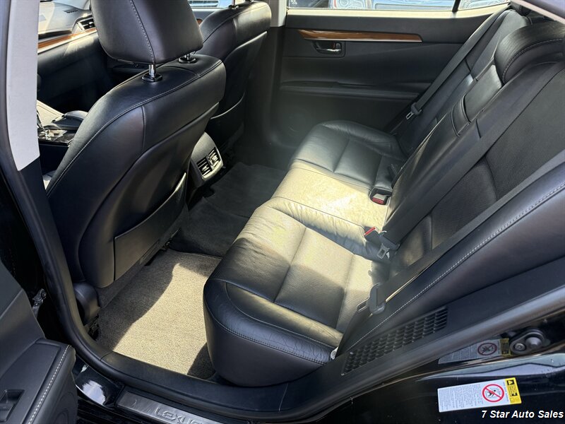 2013 Lexus ES300h - Photo 18 - Sacramento, CA 95841