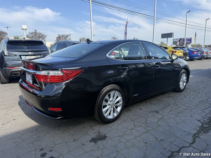 2013 Lexus ES300h - Photo 6 - Sacramento, CA 95841