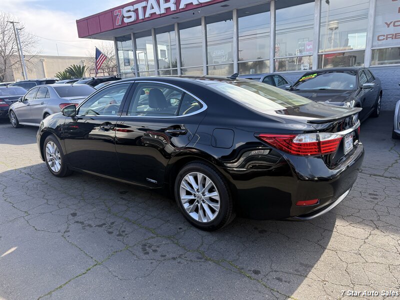 2013 Lexus ES300h - Photo 4 - Sacramento, CA 95841